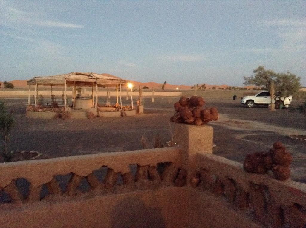 Secret Du Sahara Hotel Merzouga Exterior photo